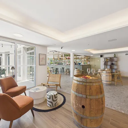 La Planche Malibu - Pour 4 - Piscine Commune Appartement